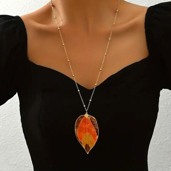 FALL LEAF PENDANT SWEATER TUNIC NECKLACE - Picture 1 of 10